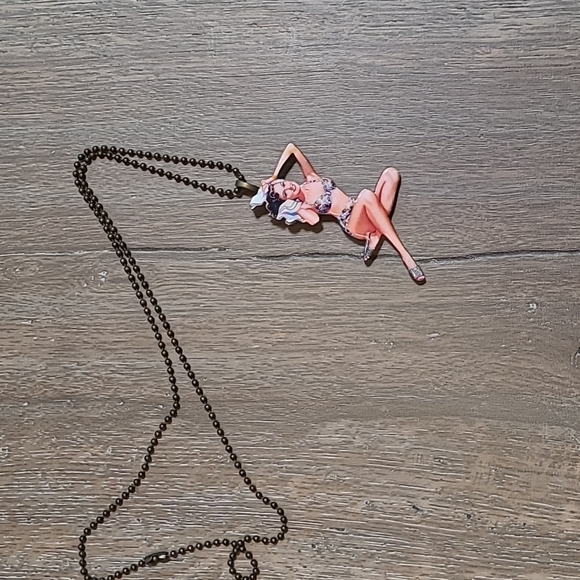 Source Unknown Jewelry Pinup Necklace Poshmark